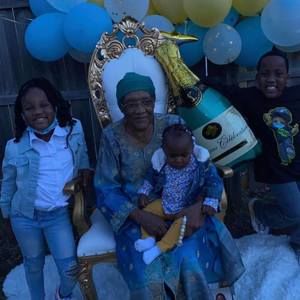 Meet your Posher, Malikah